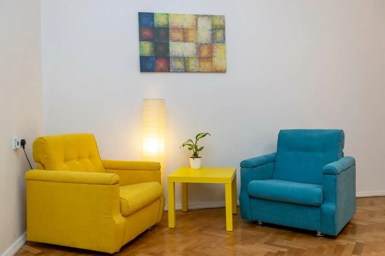 Lägenhet Chic 1Br Apt With Balcony - By Wehost Tbilisi